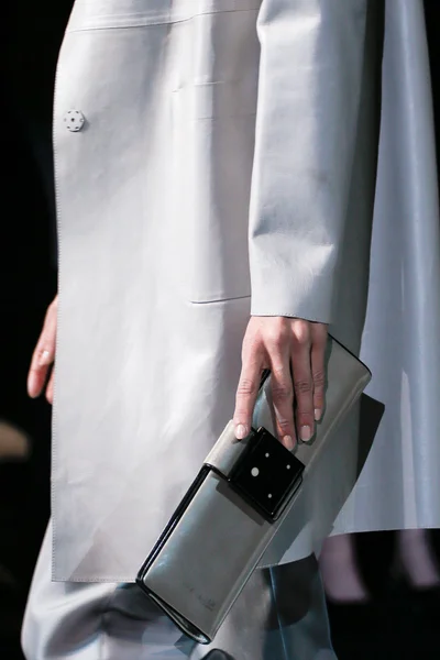 Look 2